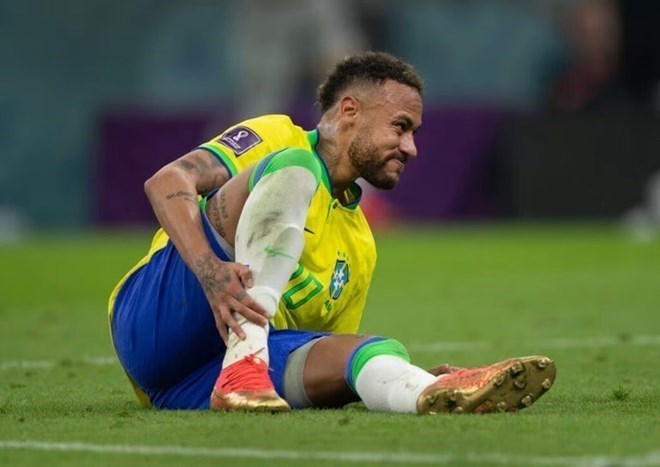 Neymar úp mở chuyện từ giã đội tuyển Brazil