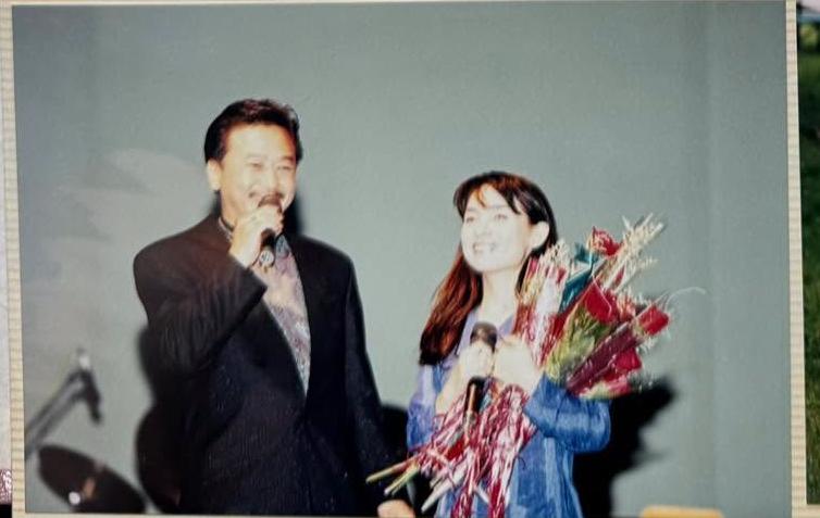 Phi Nhung diễn trên sân khấu. Ảnh: Wendy.