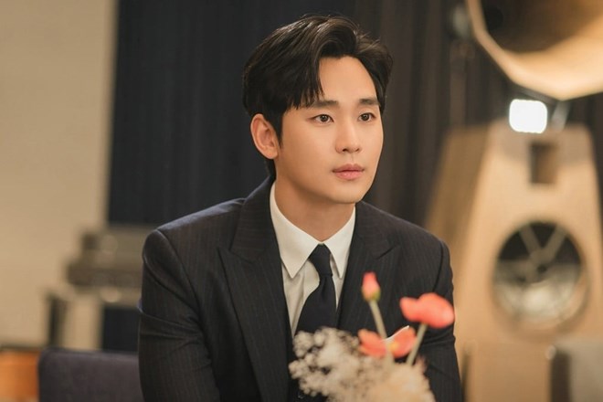 Diễn biến mới nhất vụ Kim Soo Hyun bị kiện đòi 2,5 tỉ won