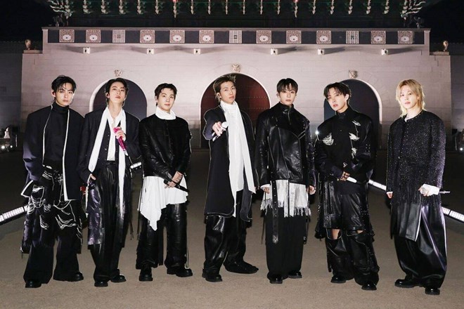 BTS lập kỷ lục với 130.000 khán giả tại sân vận động Tottenham Hotspur