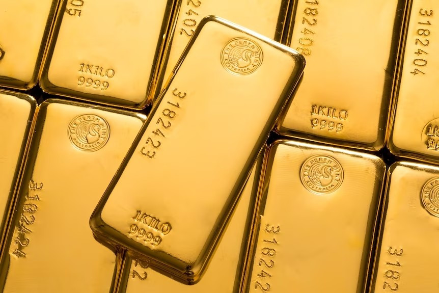 Căng thẳng tại eo biển Hormuz và kỳ vọng về chính sách của Fed tiếp tục chi phối diễn biến thị trường kim loại quý. Ảnh: ABC News. 127a3f96b55ed1e3e18a736269bb82eb.jpg