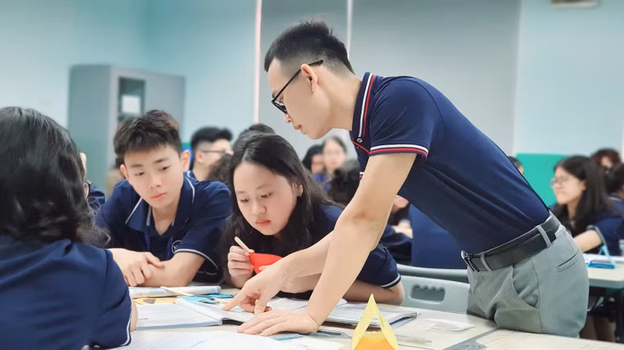 Ảnh minh họa INT. de-thi-moi-cach-day-moi2.jpg