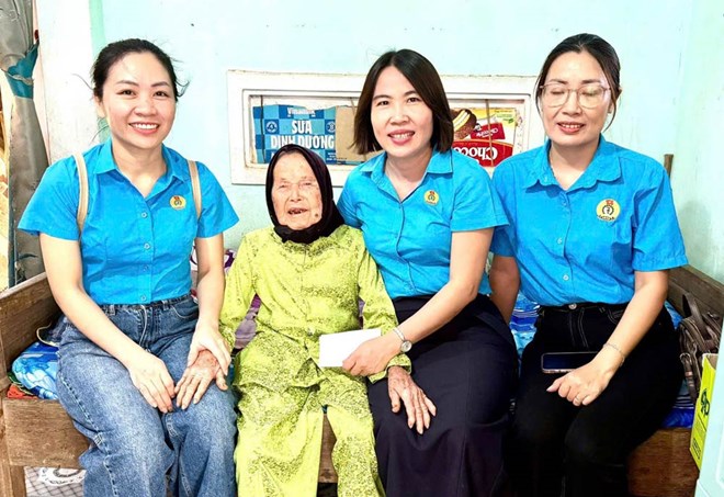 Công đoàn Nam Phước, Đà Nẵng tổ chức Bữa cơm Đại đoàn kết, tri ân Mẹ Việt Nam Anh hùng