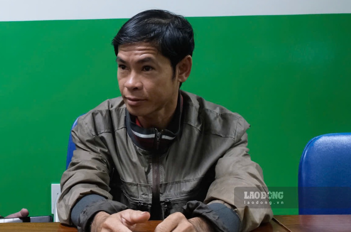 Anh Tình và nhiều công nhân bày tỏ mong mỏi việc tăng lương tối thiểu từ 1.1.2027 giúp người lao động cải thiện đời sống. Ảnh: Hạnh Linh