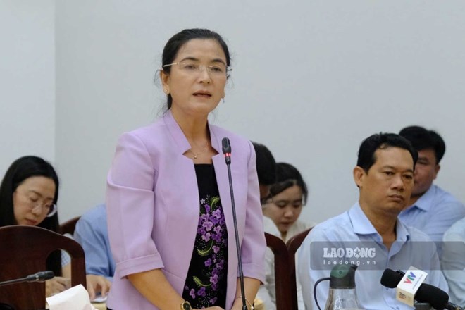 Bổ nhiệm bà Trần Thị Huyền giữ chức Giám đốc Sở GDĐT TP Cần Thơ. Trong ảnh: Bà Huyền phát biểu tại buổi họp báo quý III/2025 ở UBND TP Cần Thơ. Ảnh: Phong Linh