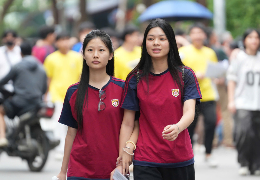 Thí sinh tham dự kỳ thi tốt nghiệp THPT năm 2026 tại Hà Nội. Ảnh: Văn Hiền anh-1.jpg