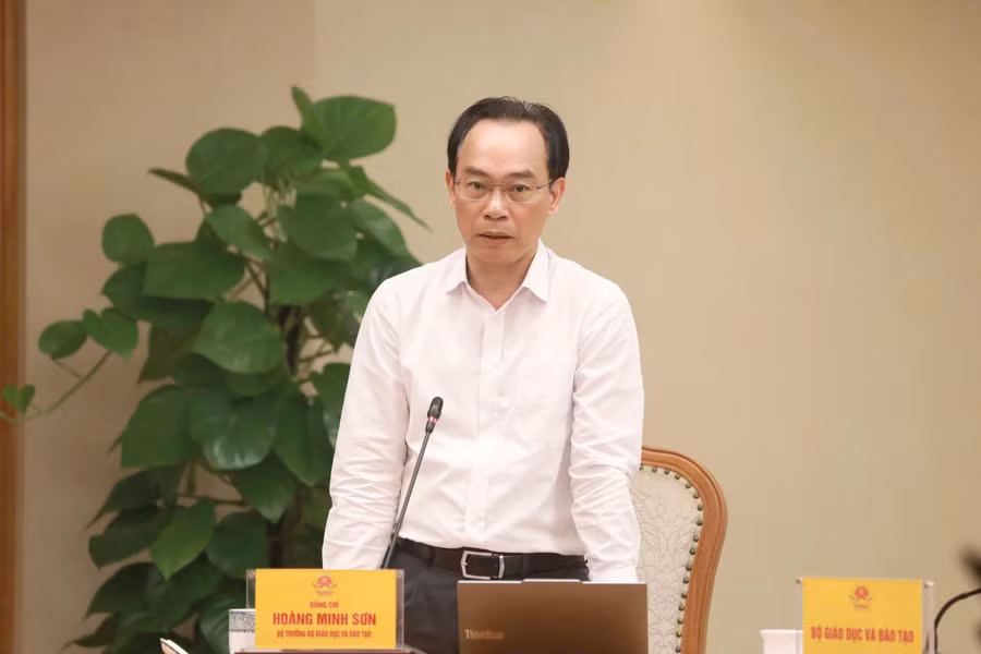 Bộ trưởng Hoàng Minh Sơn phát biểu tại buổi làm việc. bt.jpg