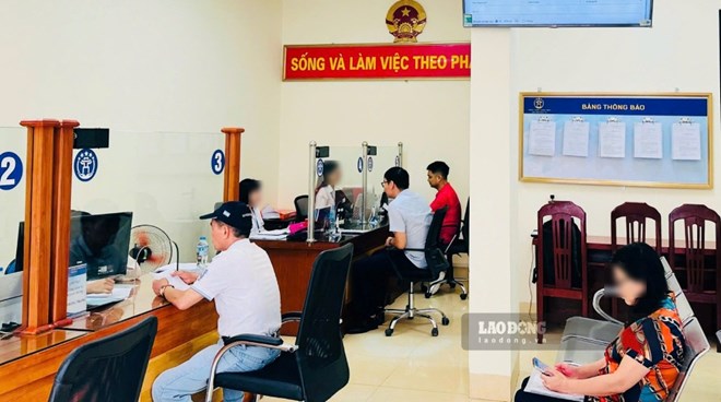 Trường hợp cho thôi giữ chức vụ, từ chức với công chức lãnh đạo, quản lý