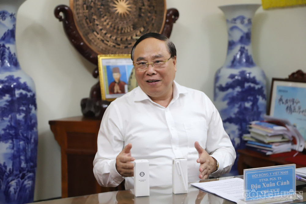 PGS.TS Đậu Xuân Cảnh, Chủ tịch Hội Đông y Việt Nam. clo_br_z7892204500497-ec36b2fbd948a697d45771239a8a7933.jpg