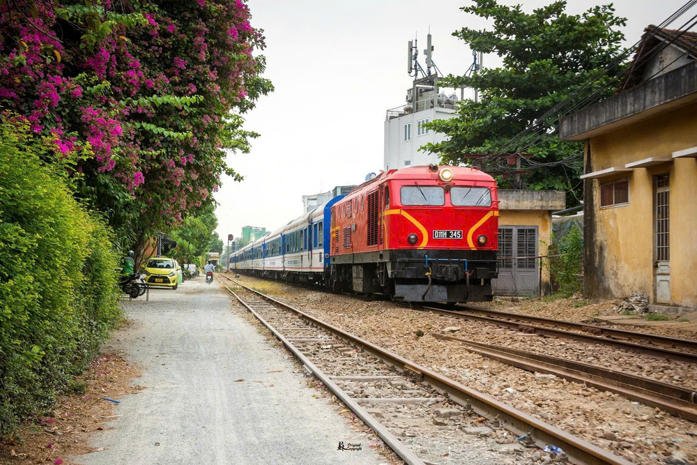 Đề xuất đầu tư tuyến đường sắt Lim - Phả Lại để tạo môi trường thuận lợi cho đời sống, sản xuất của nhân dân địa phương. Ảnh: VNR. nganh-duong-sat.jpg