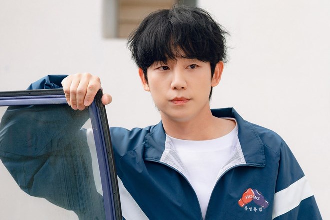 Mối quan hệ đặc biệt của Jung Hae In với nam quản lý