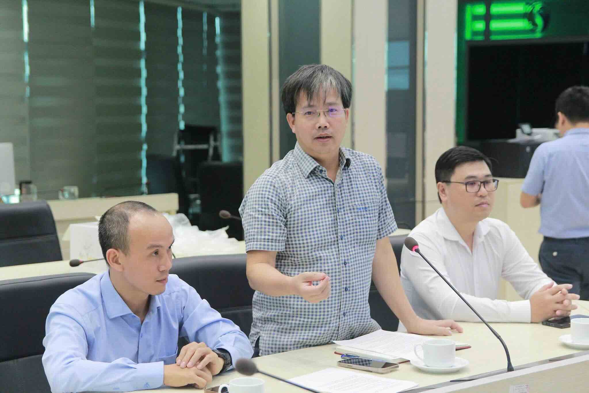 Ông Mai Văn Khiêm - Phó Cục trưởng Cục Khí tượng thủy văn phát biểu tại cuộc họp. Ảnh: Cục Khí tượng thủy văn