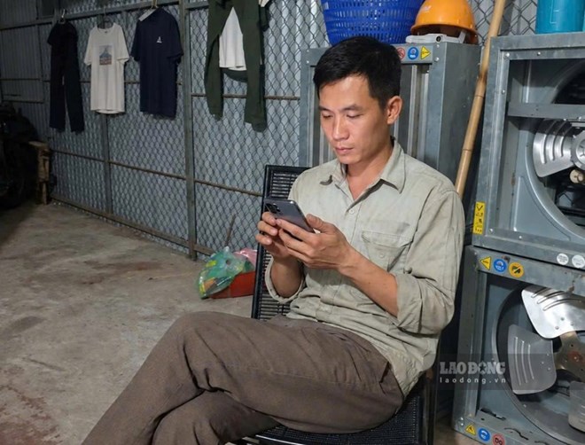 Tan ca là về phòng trọ và chuyện về đời sống công nhân