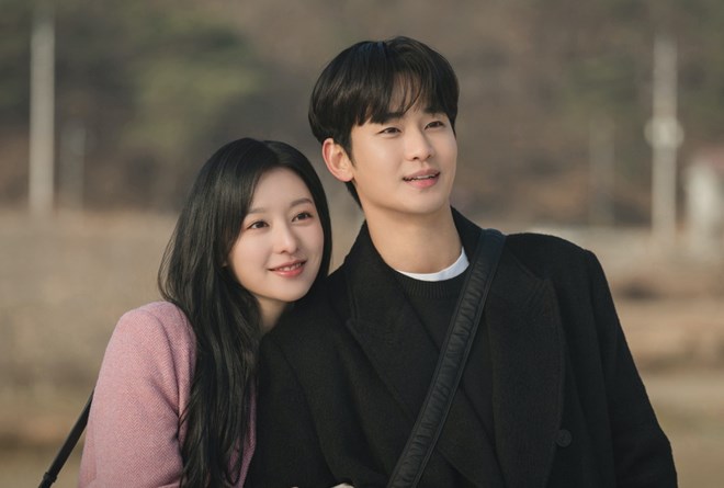 “Nữ hoàng nước mắt” của Kim Soo Hyun và Kim Ji Won trở thành phim truyền hình ăn khách nhất lịch sử đài cáp tvN. Ảnh: Netflix