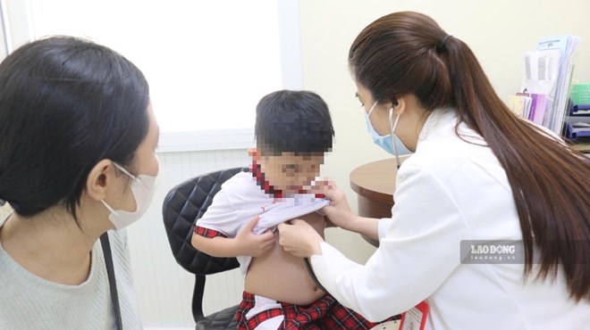 Cúm mùa gia tăng tại TPHCM, cảnh giác nguy cơ biến chứng nặng